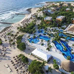 Semesteranläggning (resort) Bahia Principe Luxury (adults Only)