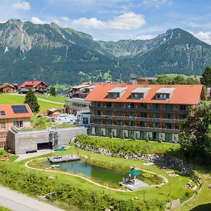 https://hotel-oberstdorf.com-bavaria.com